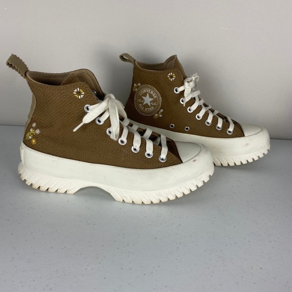 Converse Chuck Taylor All Star Lugged 2.0 Shoes 8.5 Brown Floral Platform Chunky